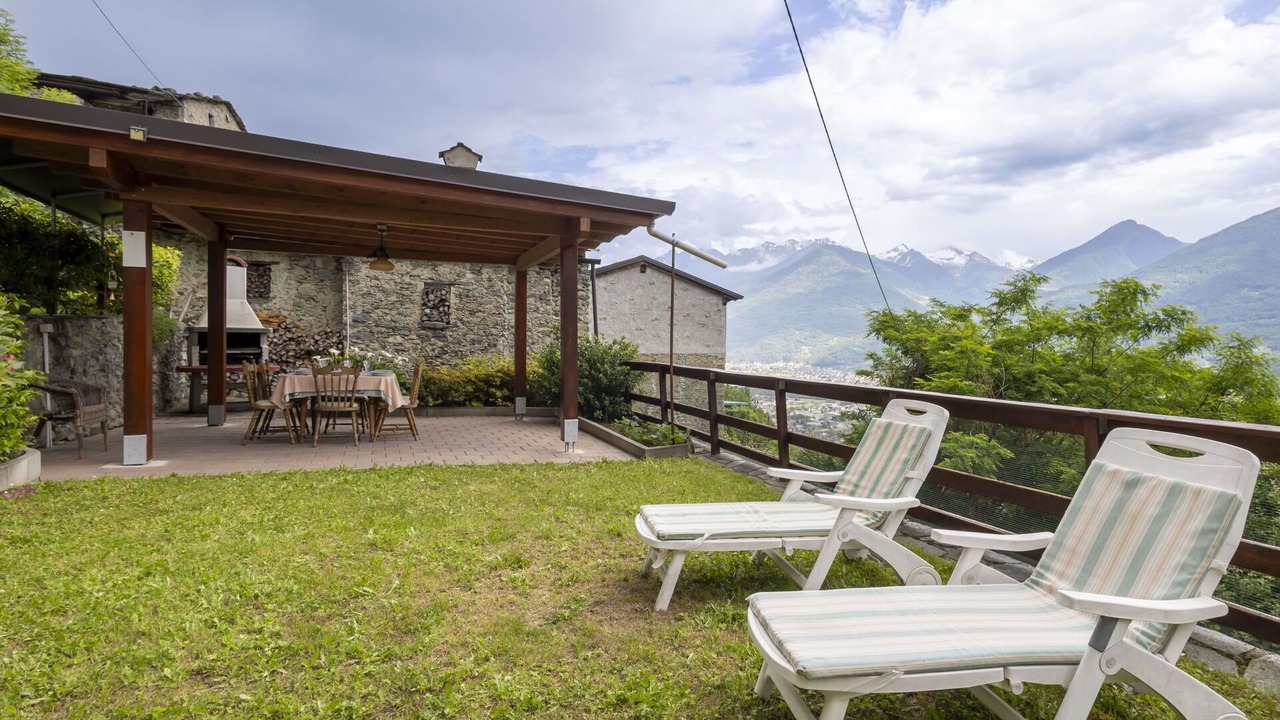Photo of Patio Balcony in Traona