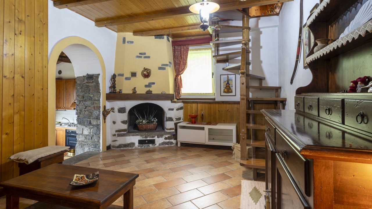Photo of Livingroom in Traona