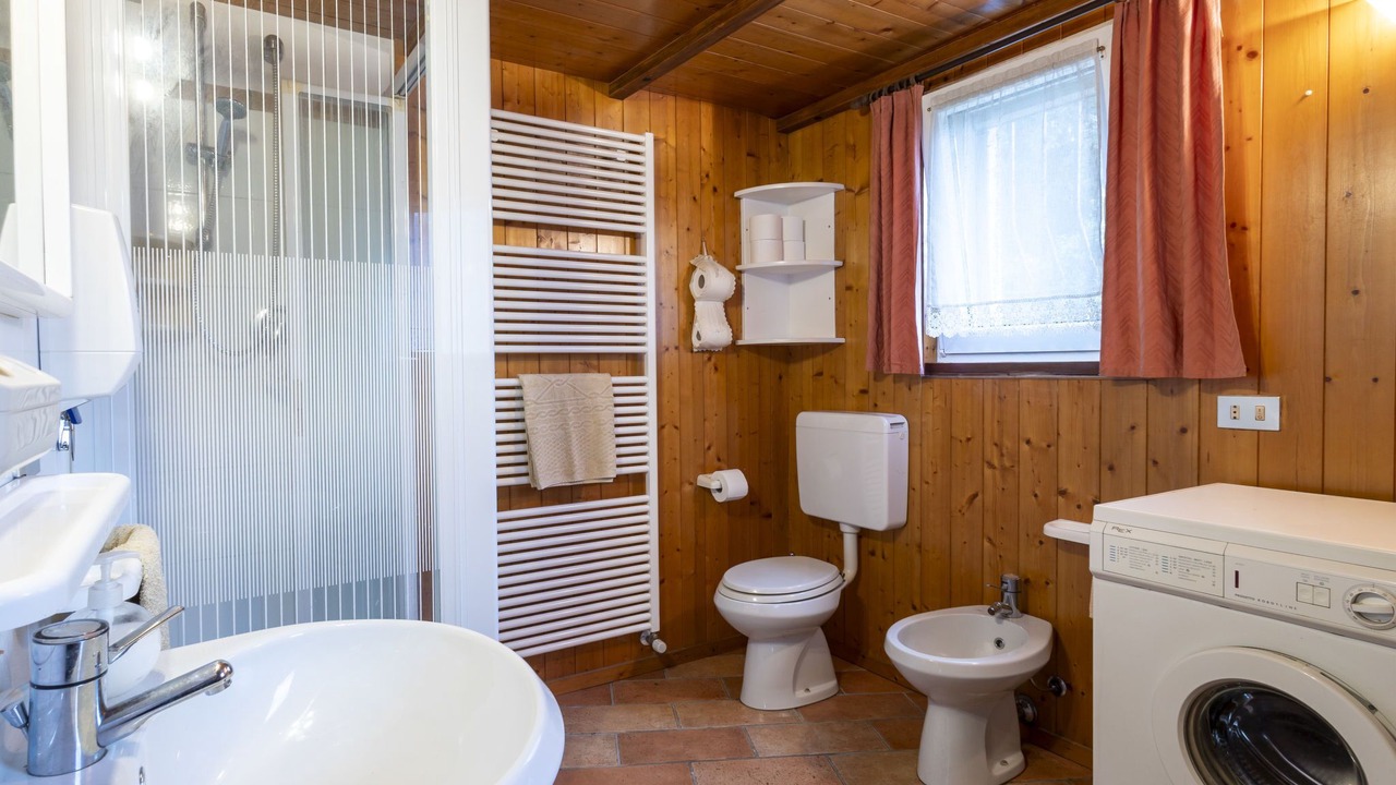 Photo of Bathroom in Traona