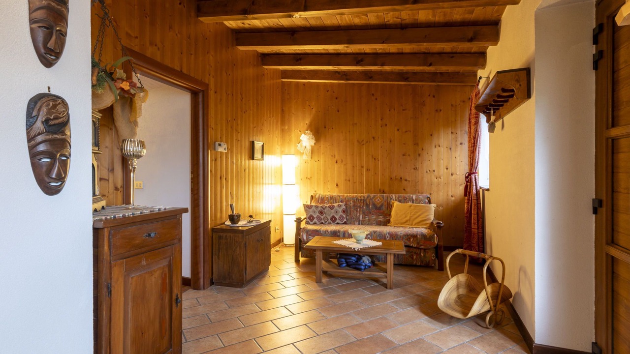 Photo of Livingroom in Traona