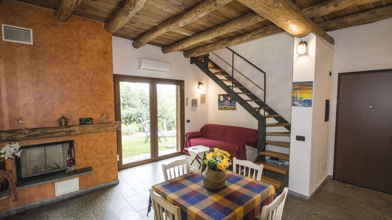 Photo of Bedroom in Montegrino Valtravaglia