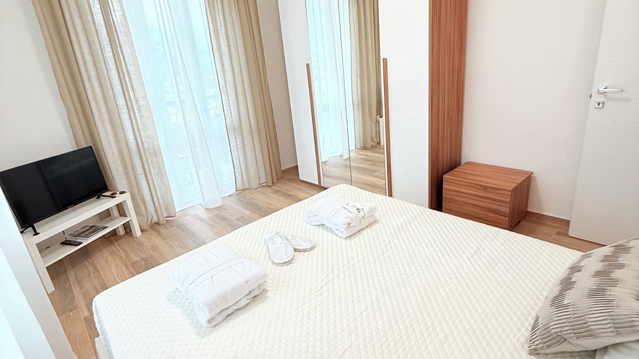 Photo of Bedroom in Como