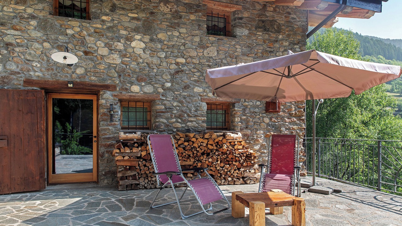 Photo of Patio Balcony in Monno