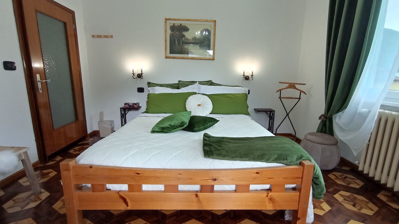 Photo of Bedroom in Madonna di Tirano