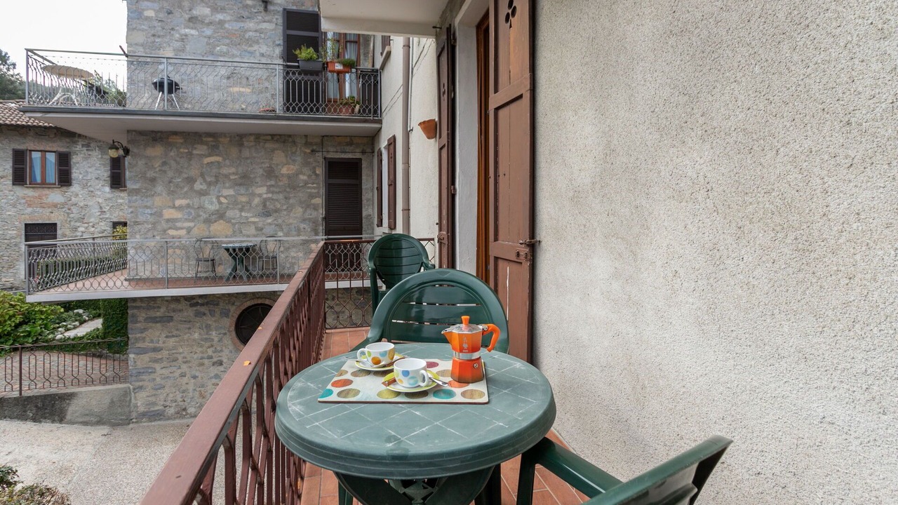 Photo of Patio Balcony in Cadenabbia