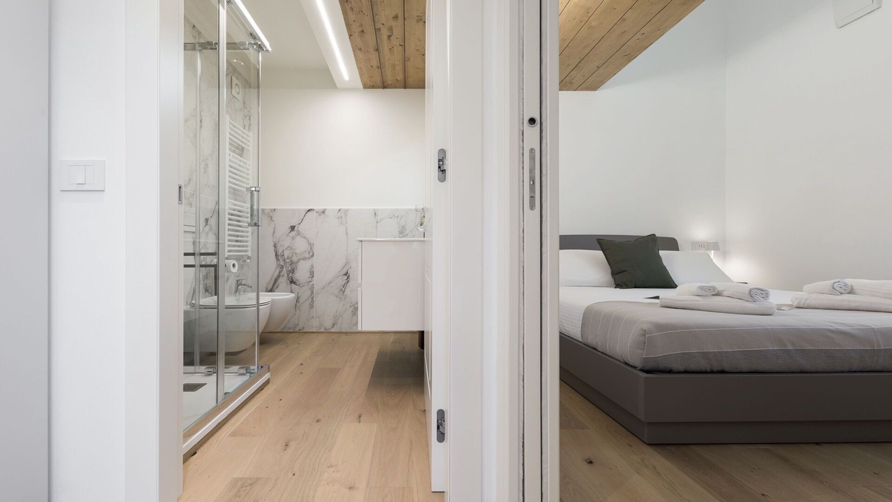 Photo of Bathroom in Como City Centre
