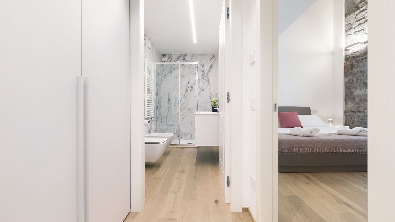 Photo of Bathroom in Como City Centre