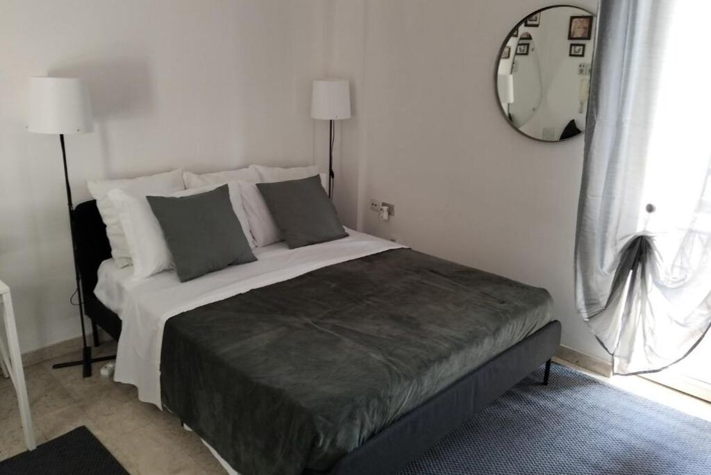 Photo of Bedroom in Calvairate