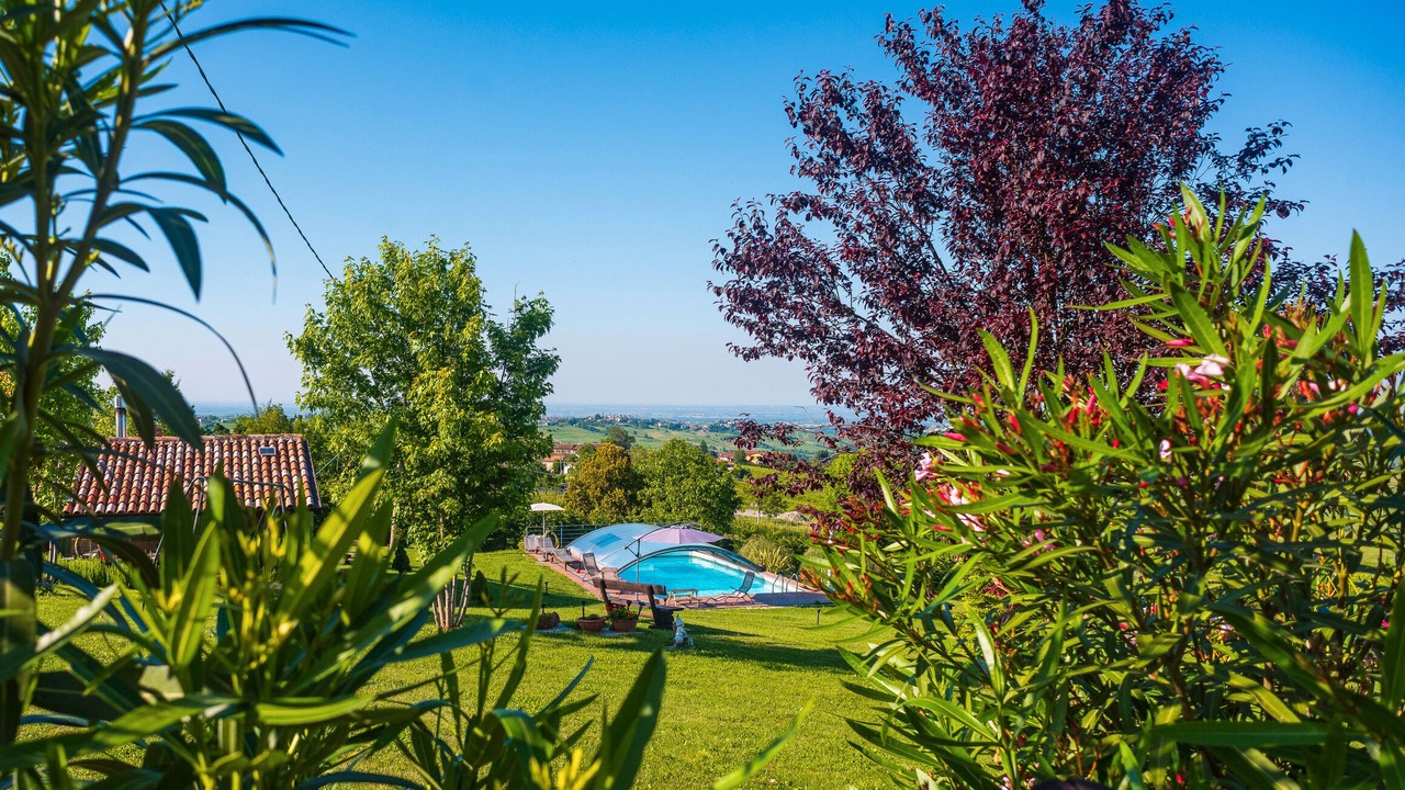 Photo of Outdoor in Torrone