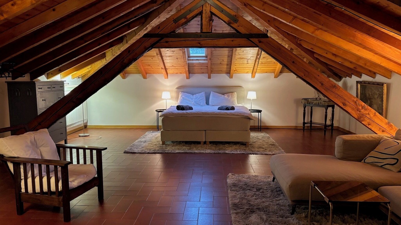 Photo of Bedroom in Monate