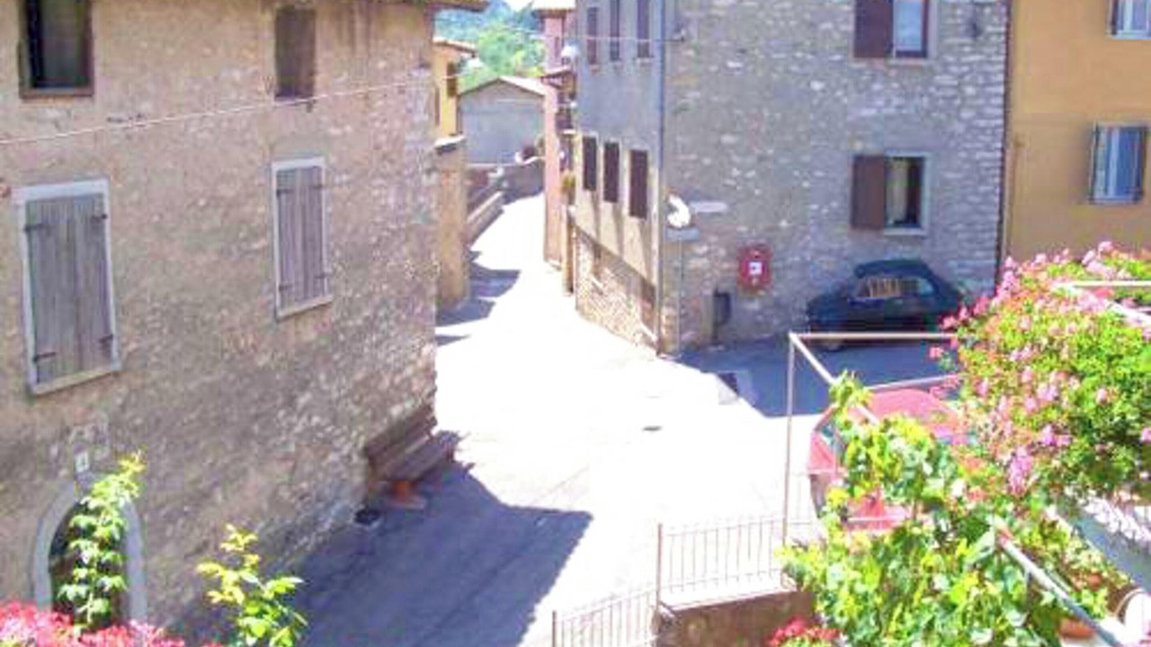 Photo of Others in Prabione