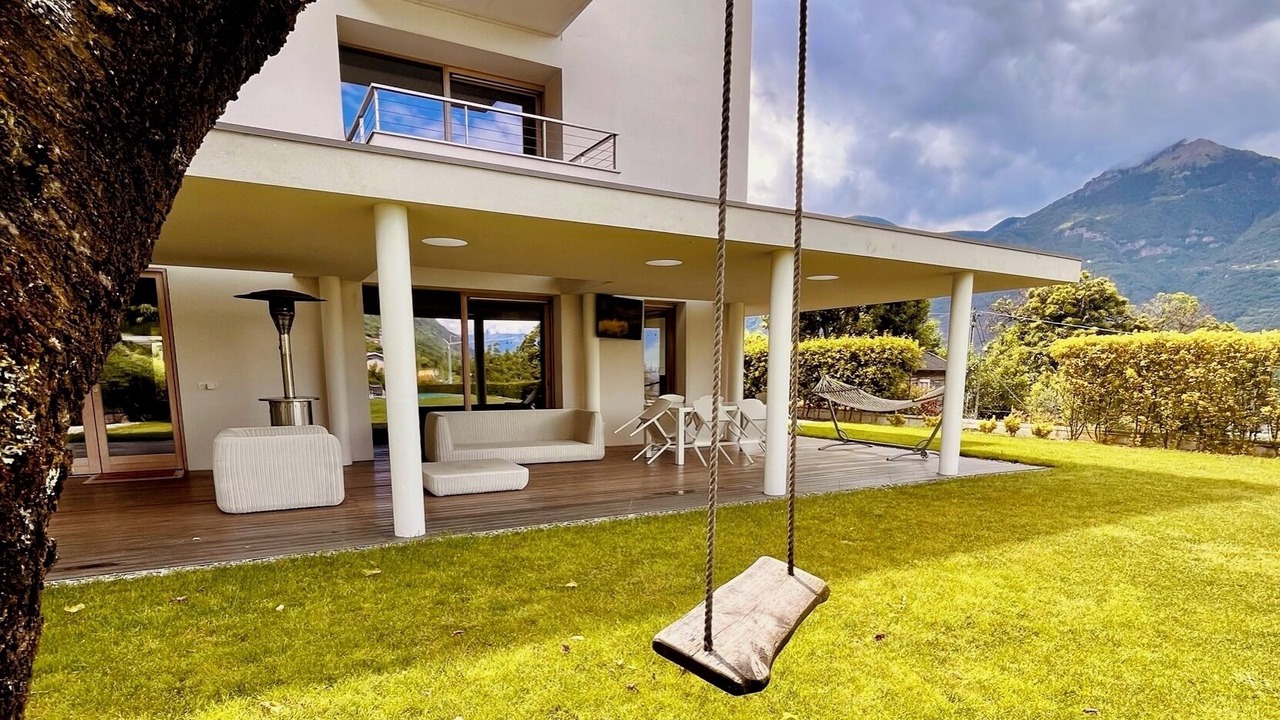 Photo of Patio Balcony in Tavernola