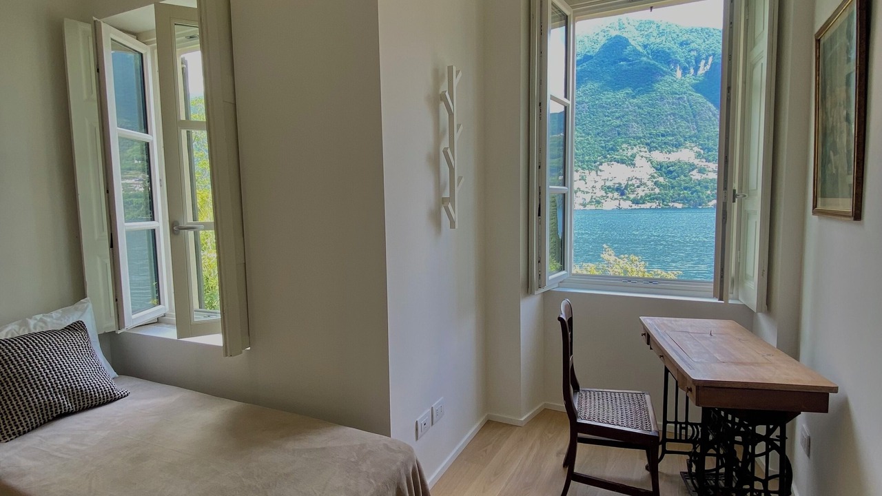 Photo of Bedroom in Laglio