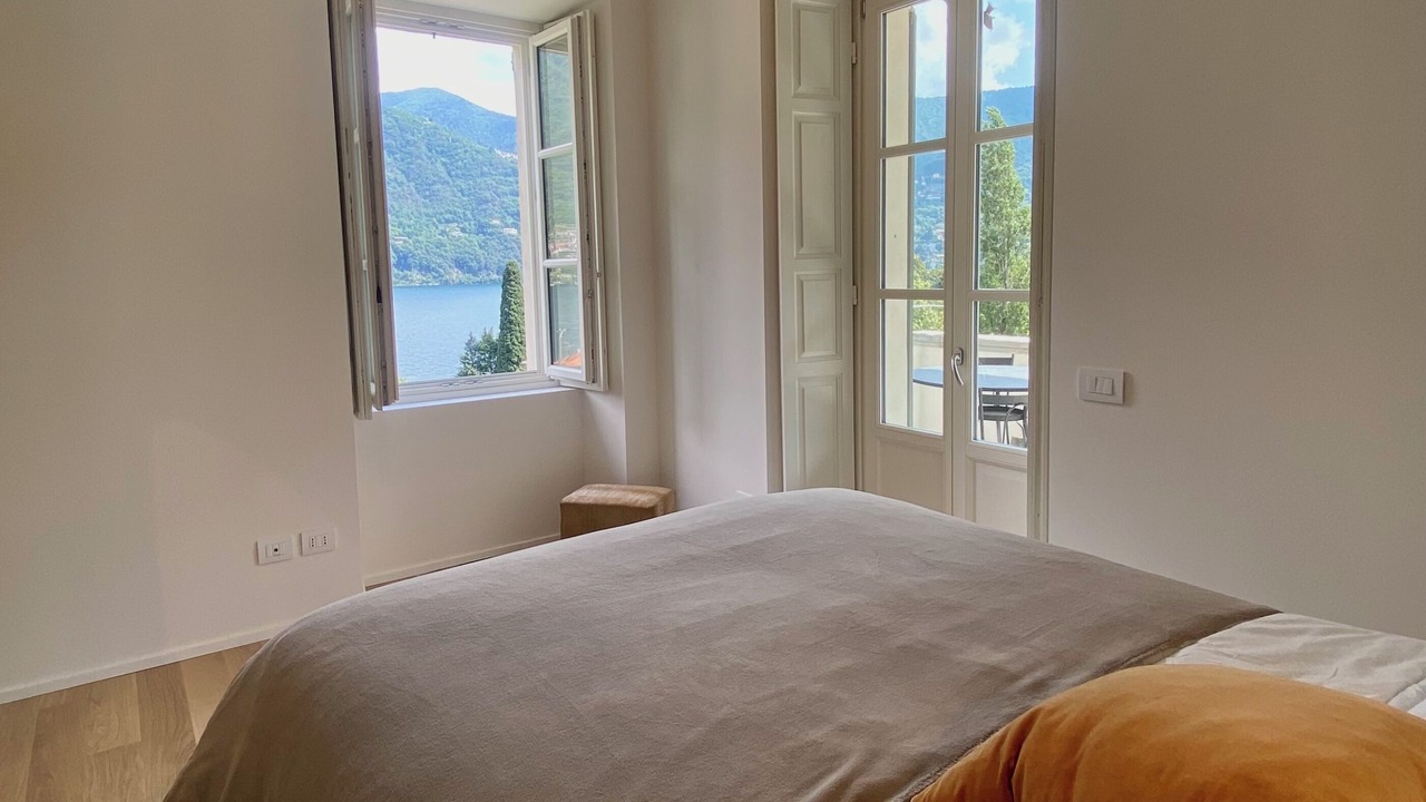 Photo of Bedroom in Laglio