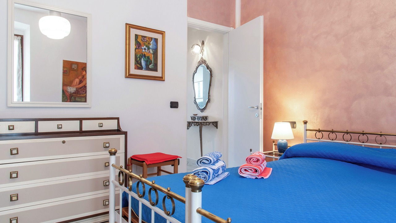 Photo of Bedroom in Luino