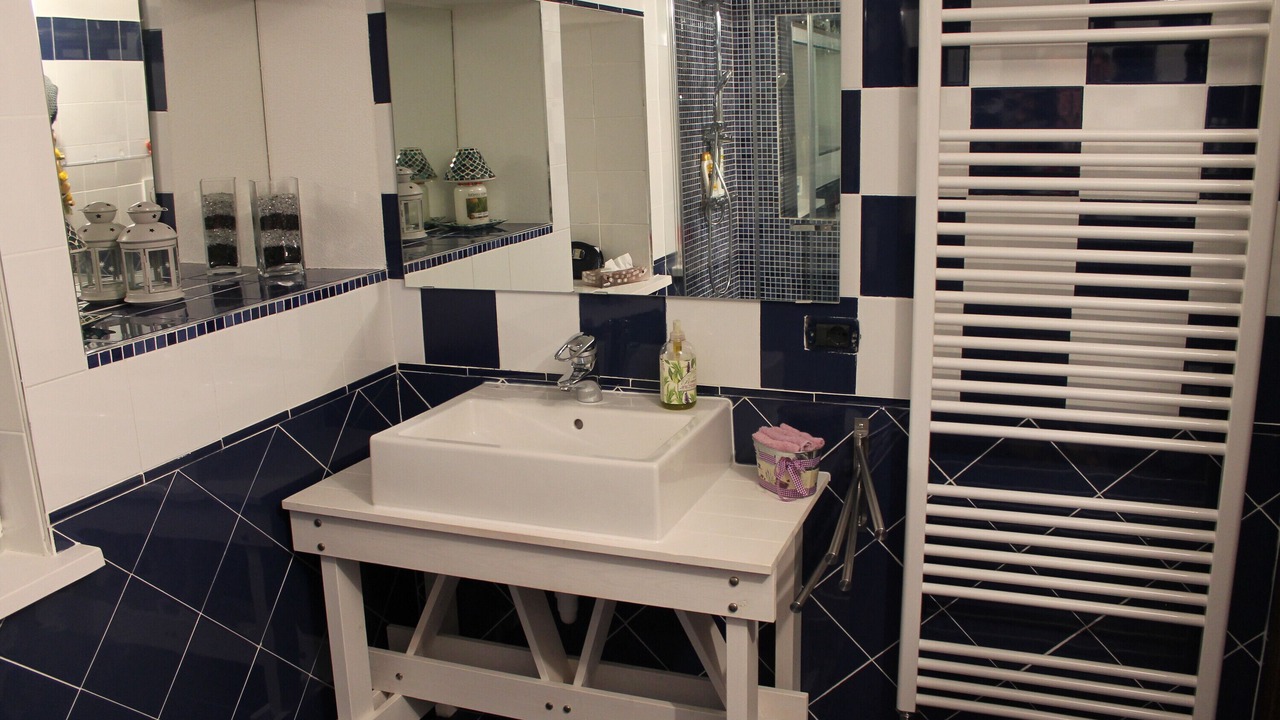 Photo of Bathroom in Laino