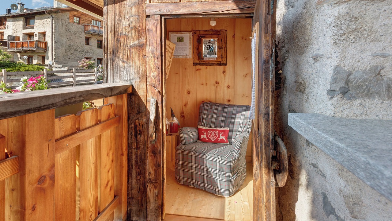 Photo of Outdoor in Oga