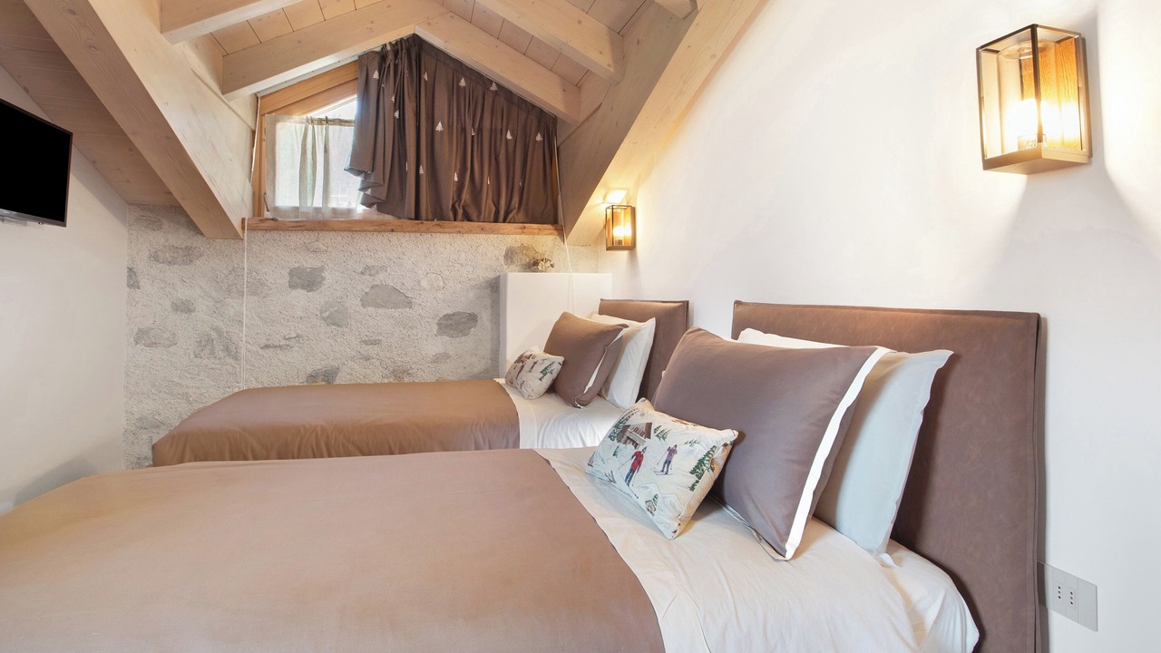 Photo of Bedroom in Oga