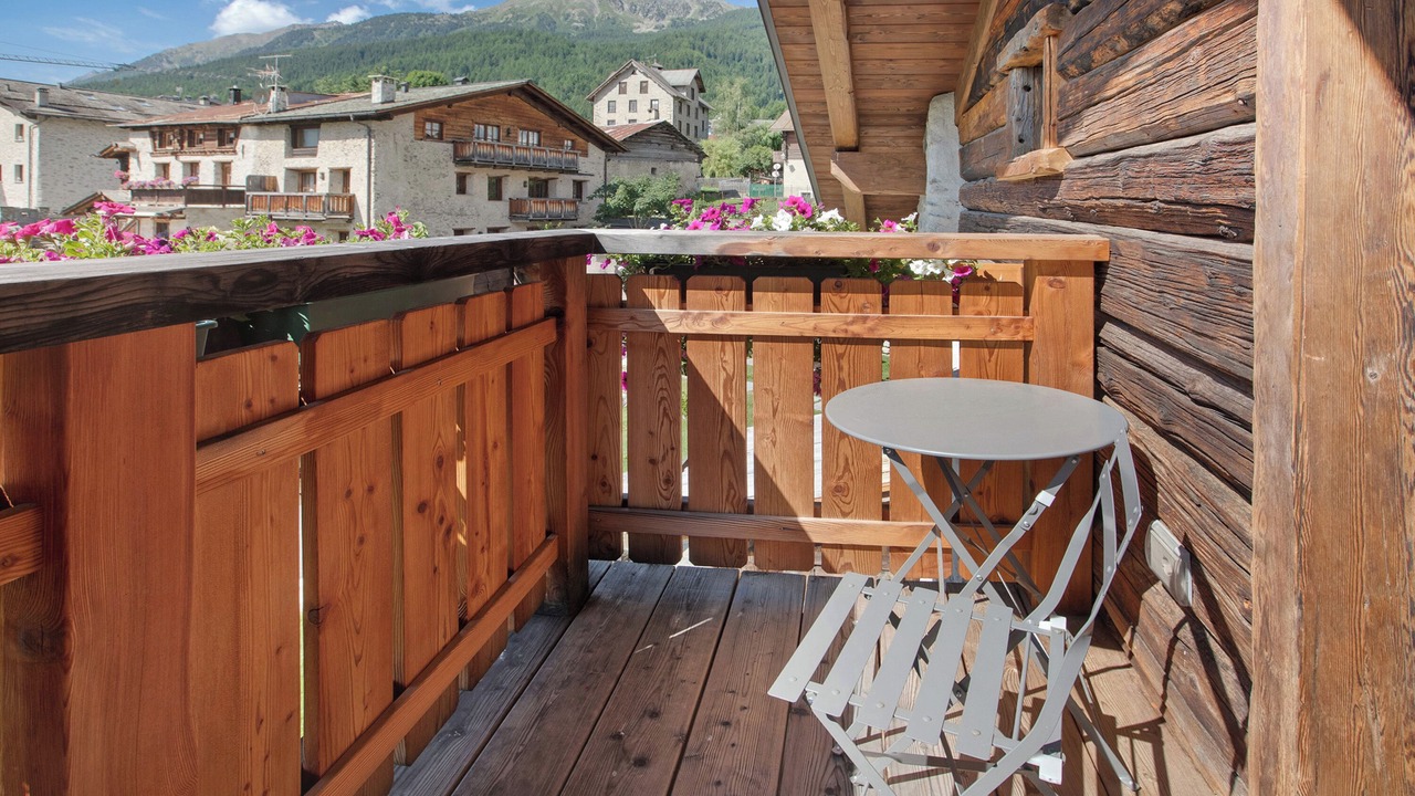 Photo of Outdoor in Oga