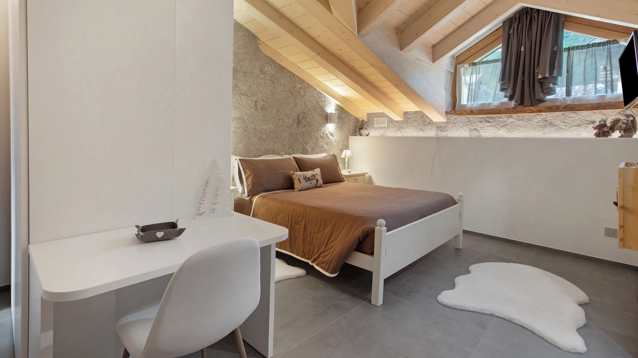 Photo of Bedroom in Oga