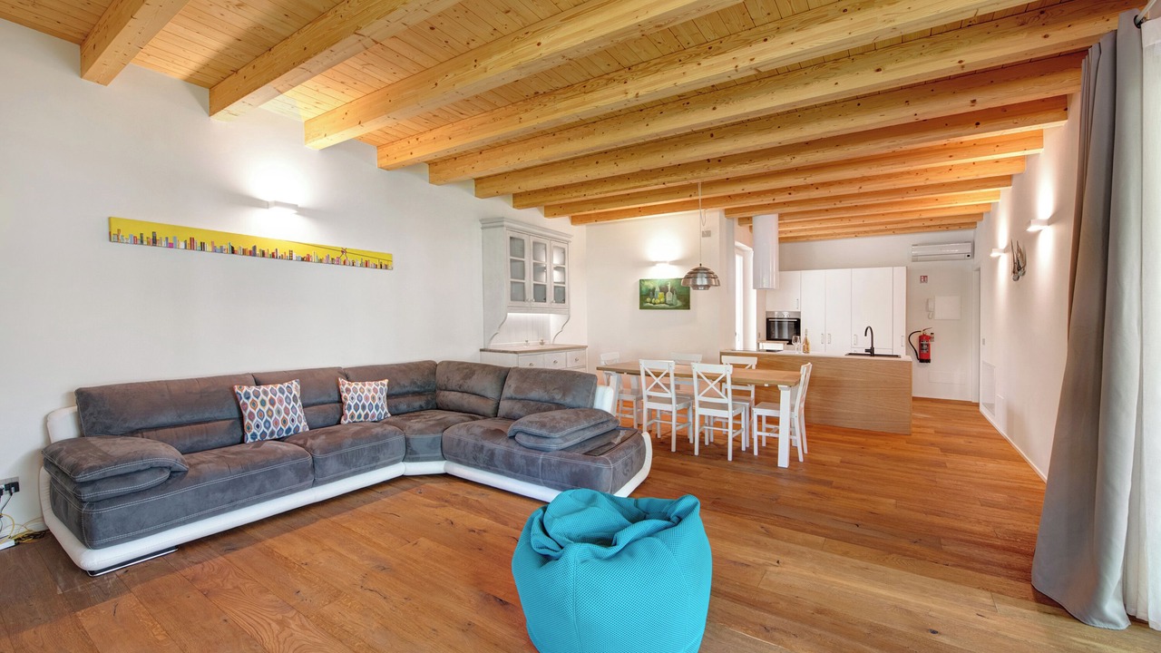 Photo of Livingroom in Portese