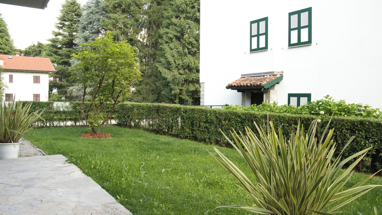 Photo of Outdoor in Maggio