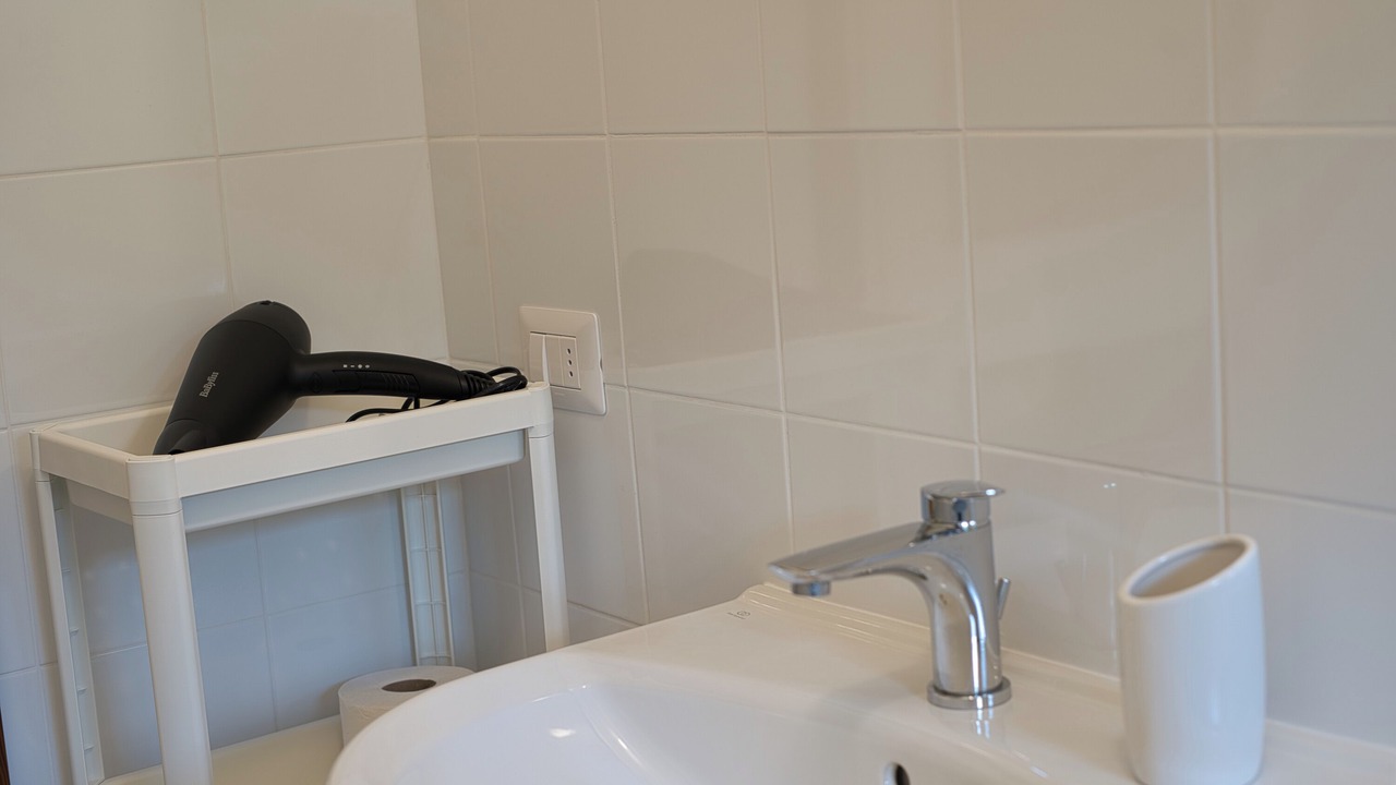 Photo of Bathroom in Maggio