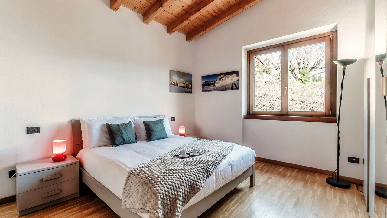 Photo of Bedroom in Maslianico