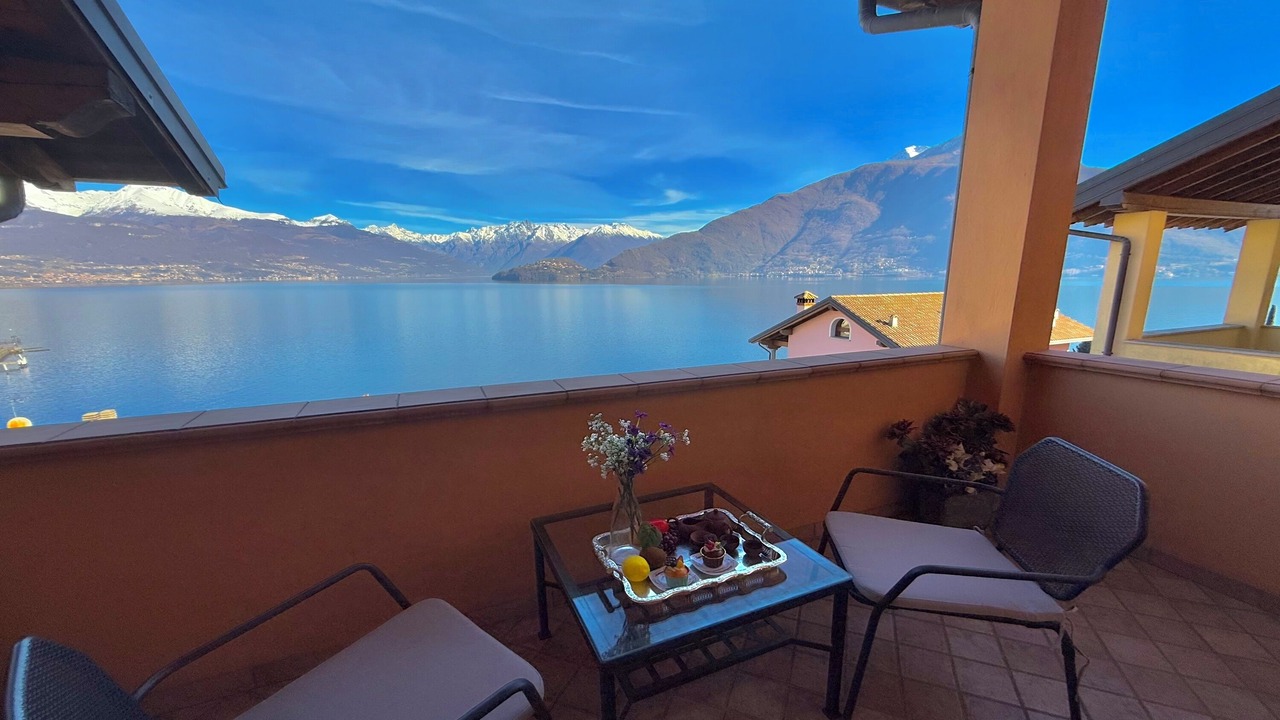 Photo of Patio Balcony in Calozzo