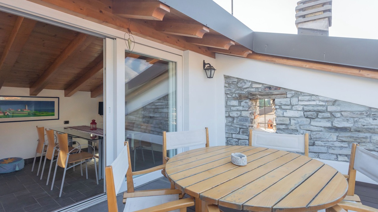 Photo of Outdoor in Torno