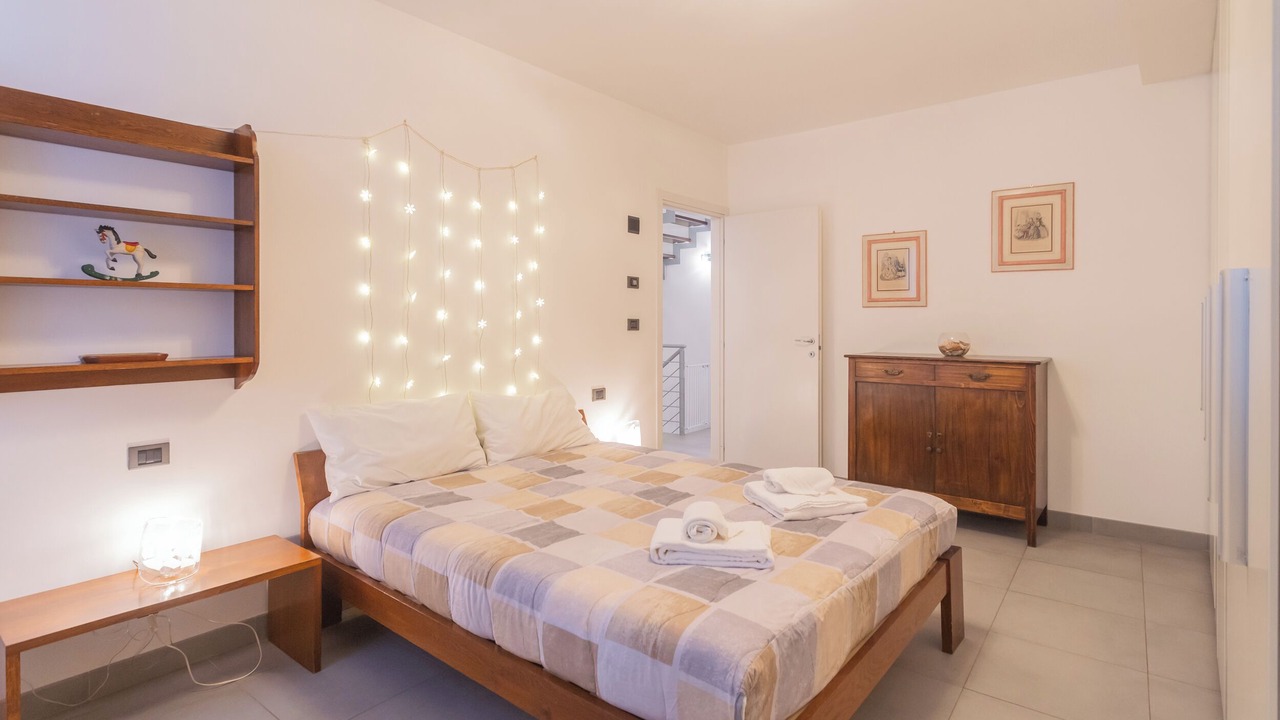 Photo of Bedroom in Torno