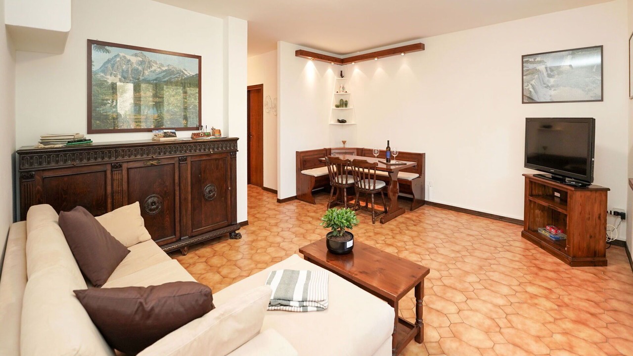 Photo of Bedroom in Laveno