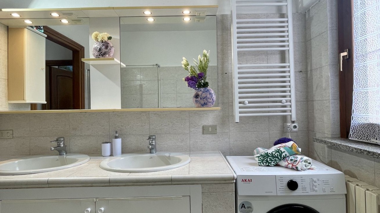 Photo of Bathroom in Sedriano