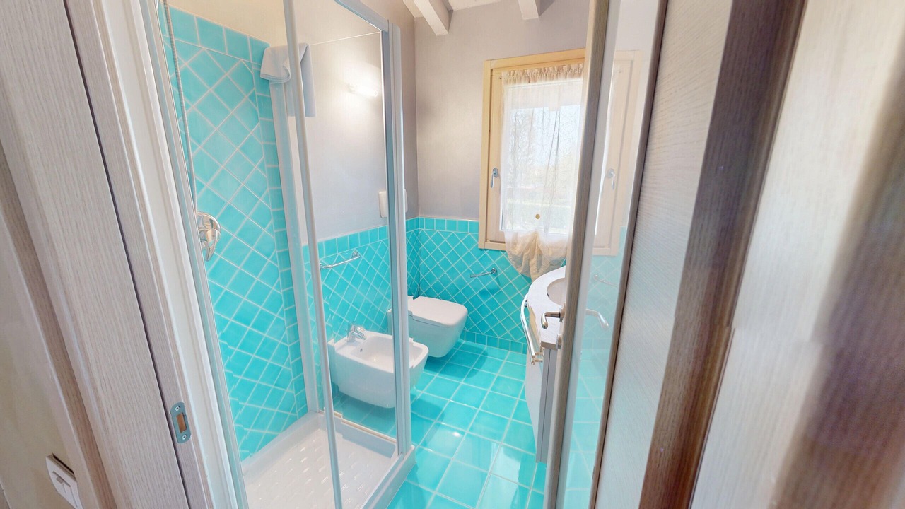 Photo of Bathroom in Manerba del Garda