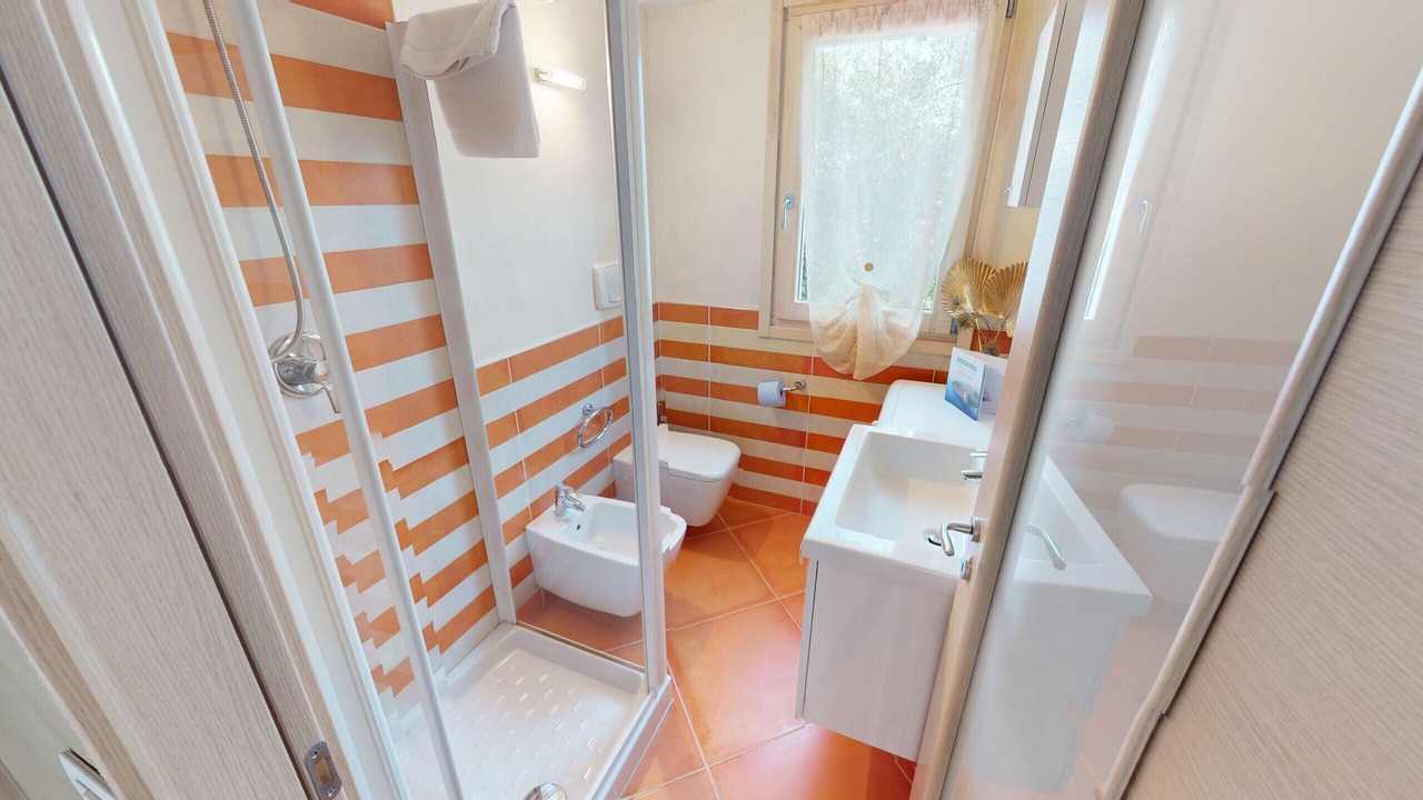 Photo of Bathroom in Manerba del Garda