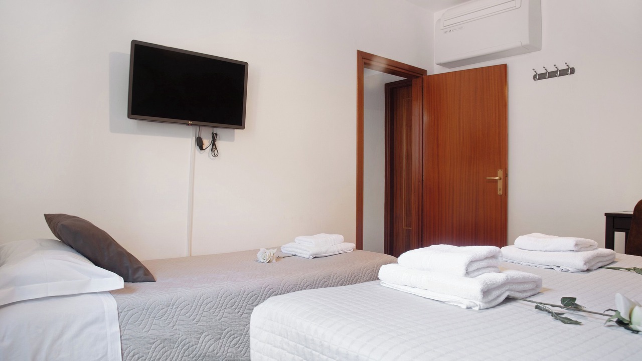 Photo of Bedroom in Viggiu