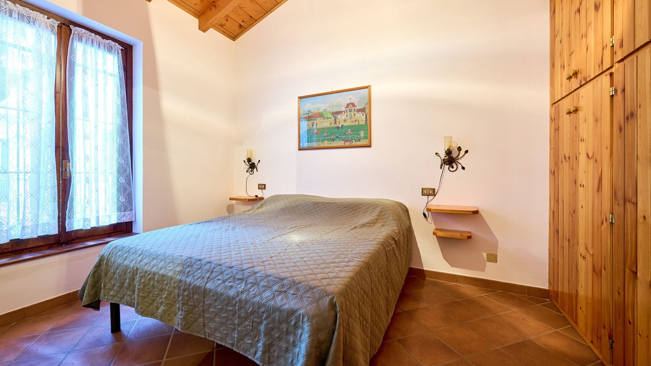 Photo of Bedroom in Monvalle