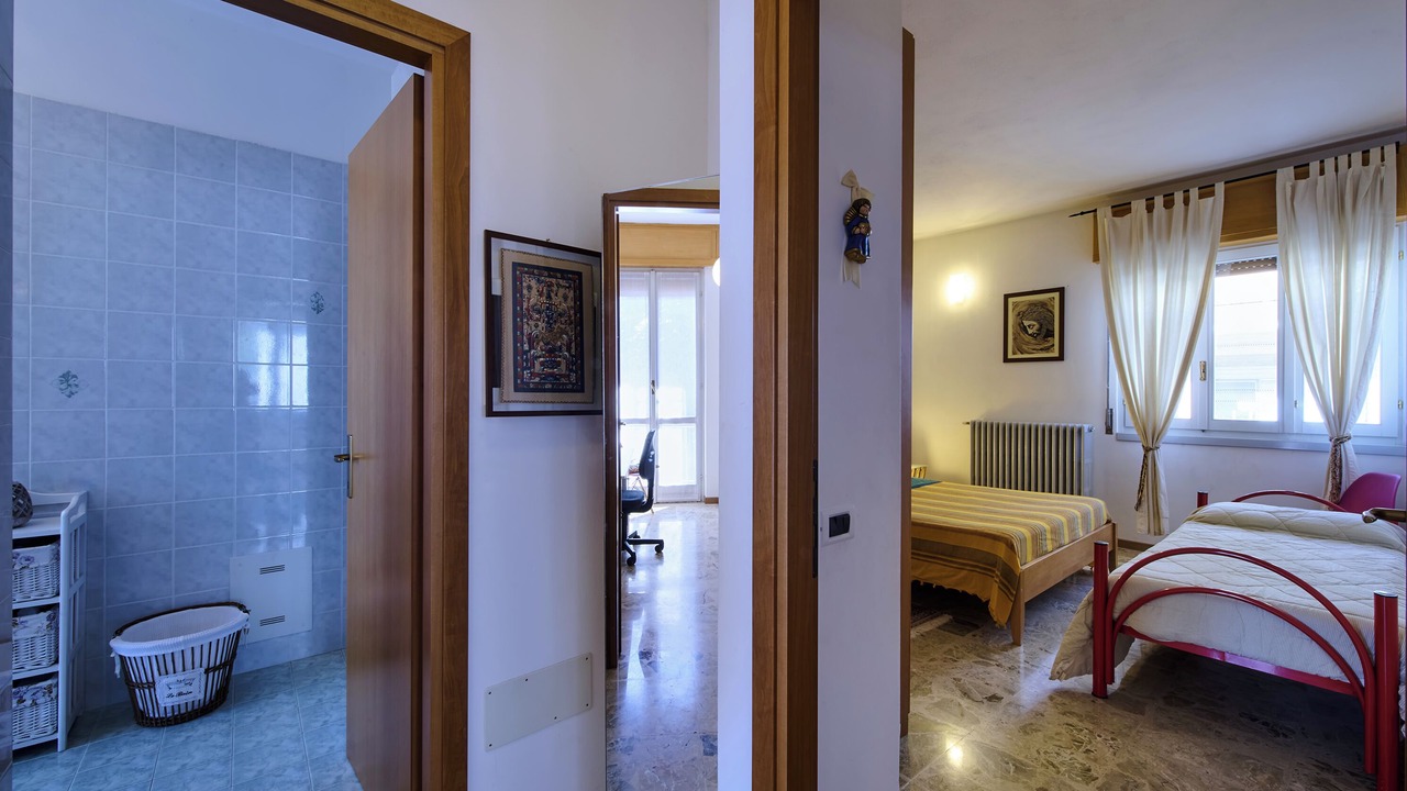 Photo of Bedroom in Esino Lario