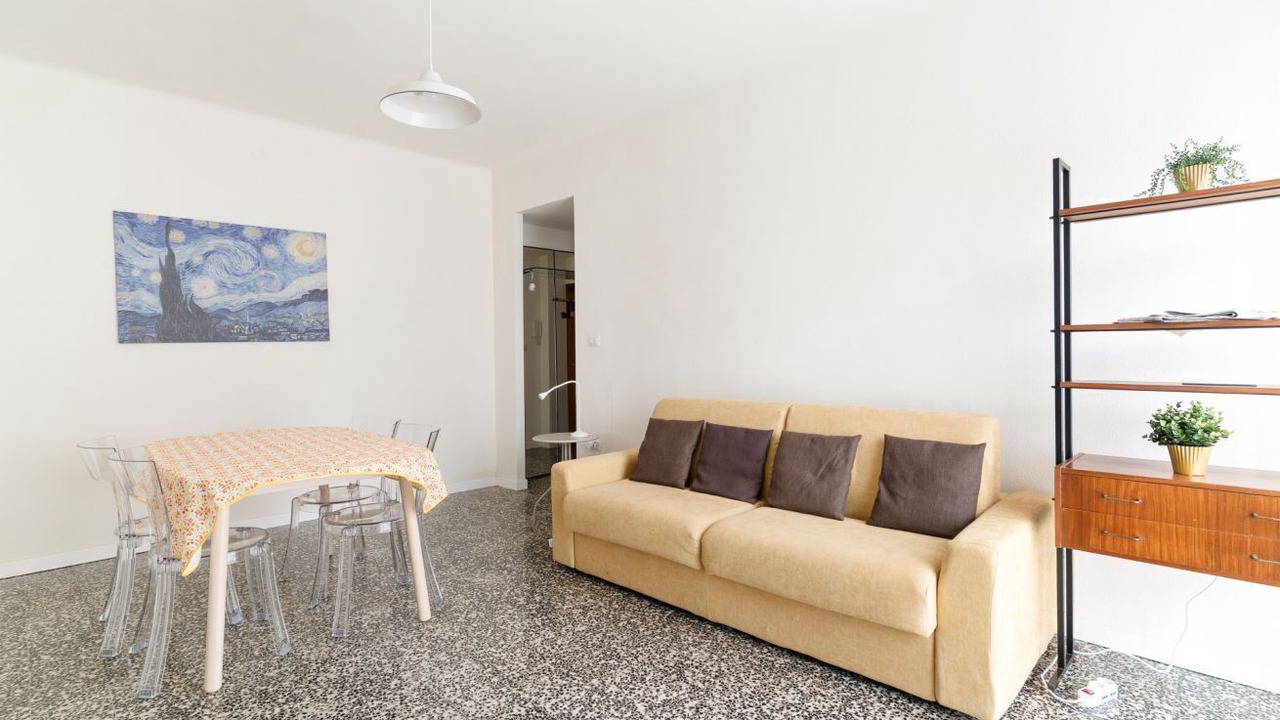 Photo of Livingroom in Lambrate