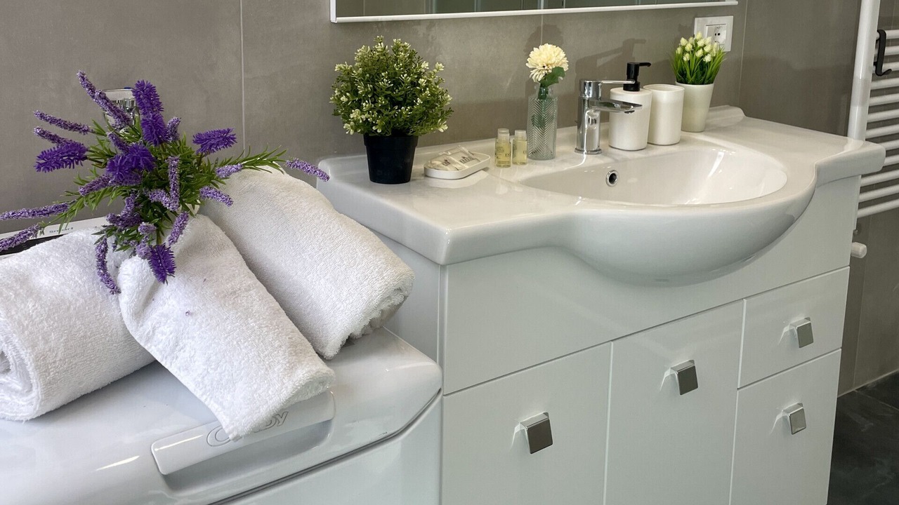 Photo of Bathroom in Rho