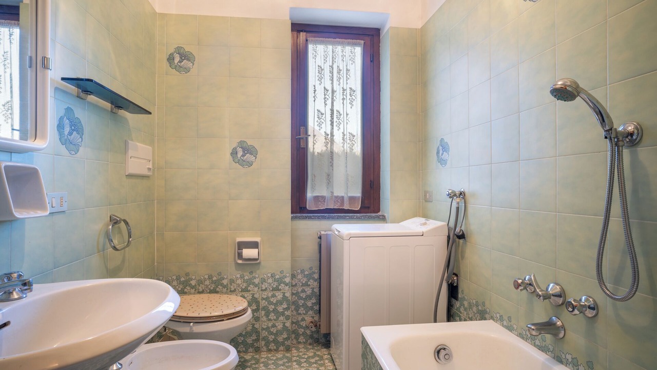 Photo of Bathroom in Pian del sole