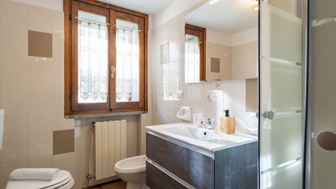 Photo of Bathroom in Cassina Valsassina