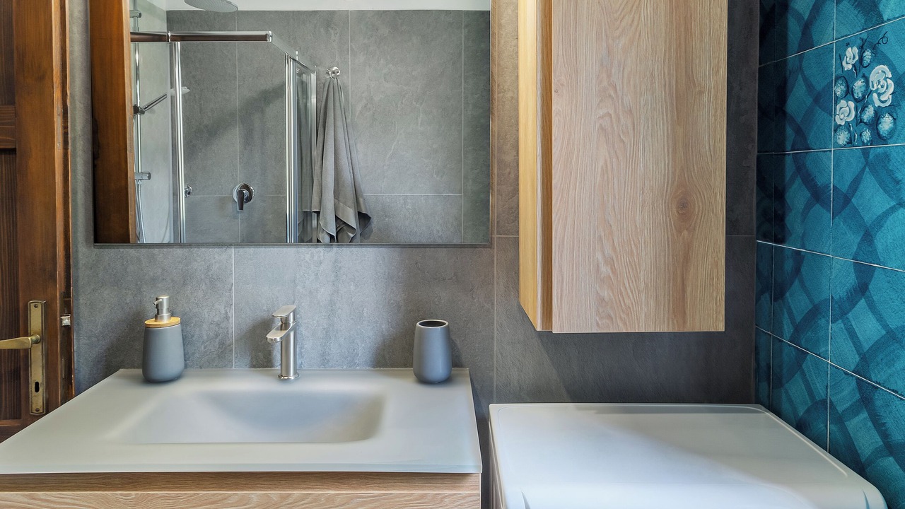 Photo of Bathroom in Cremeno