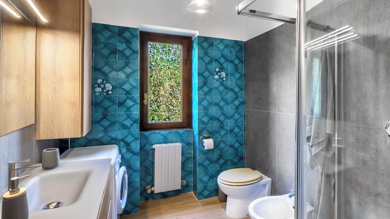 Photo of Bathroom in Cremeno