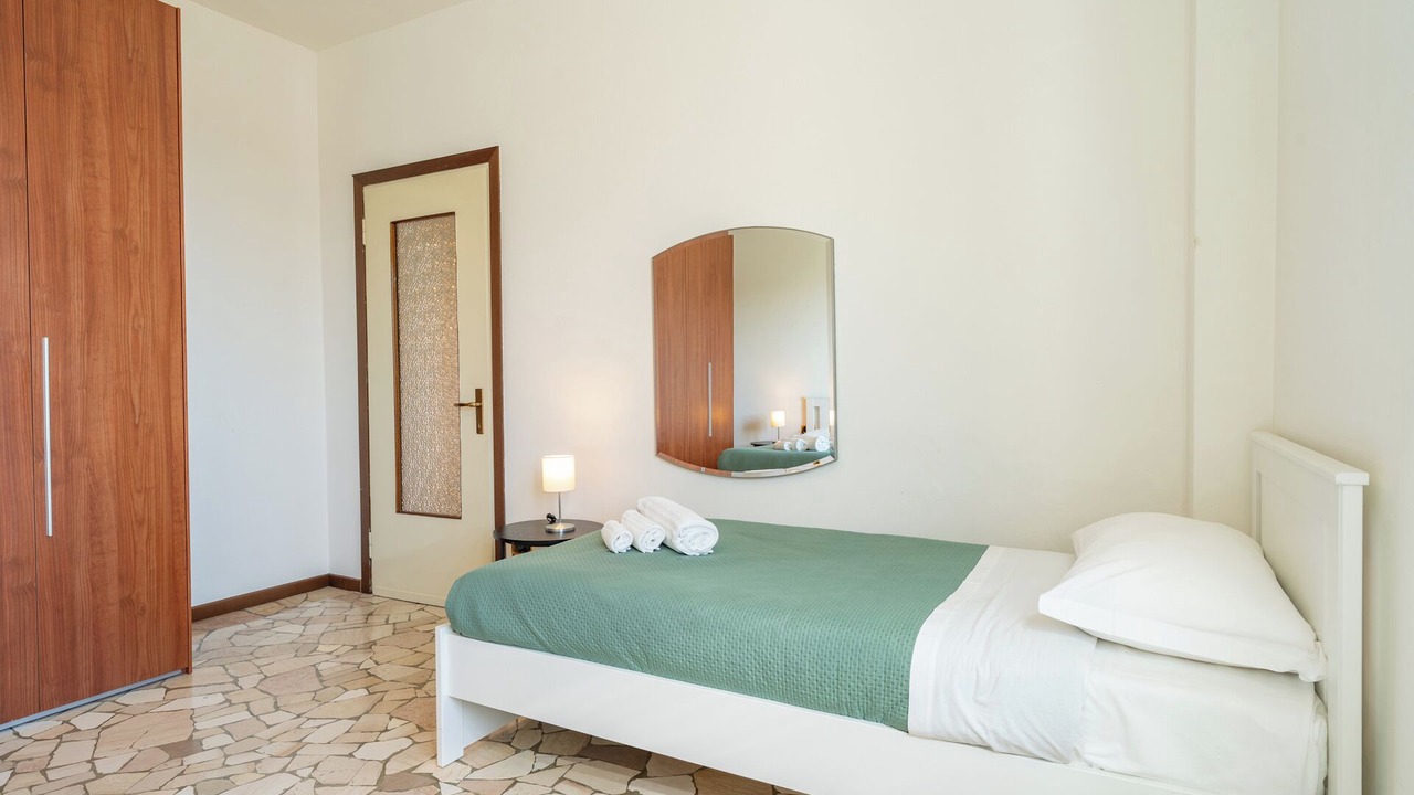Photo of Bedroom in Lecco