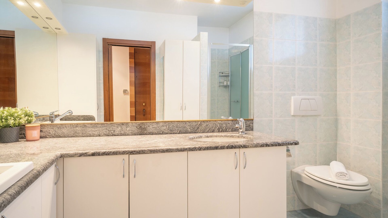 Photo of Bathroom in Sala Al Barro