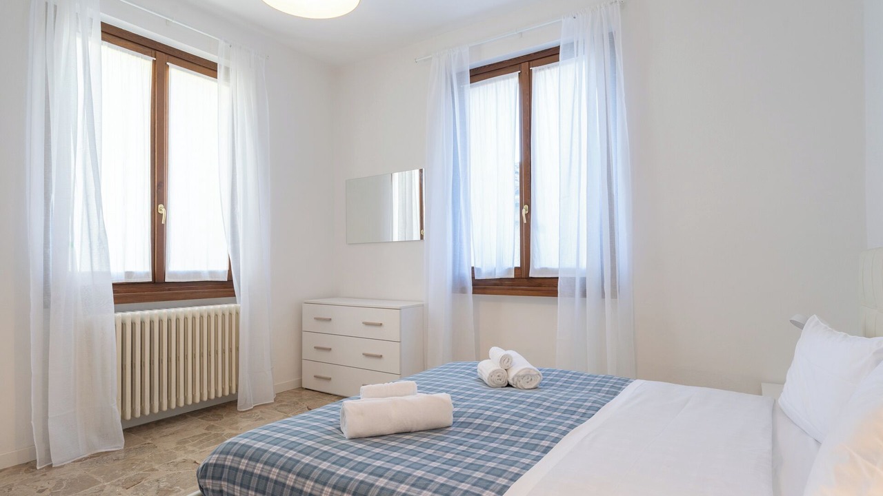 Photo of Bedroom in Introbio