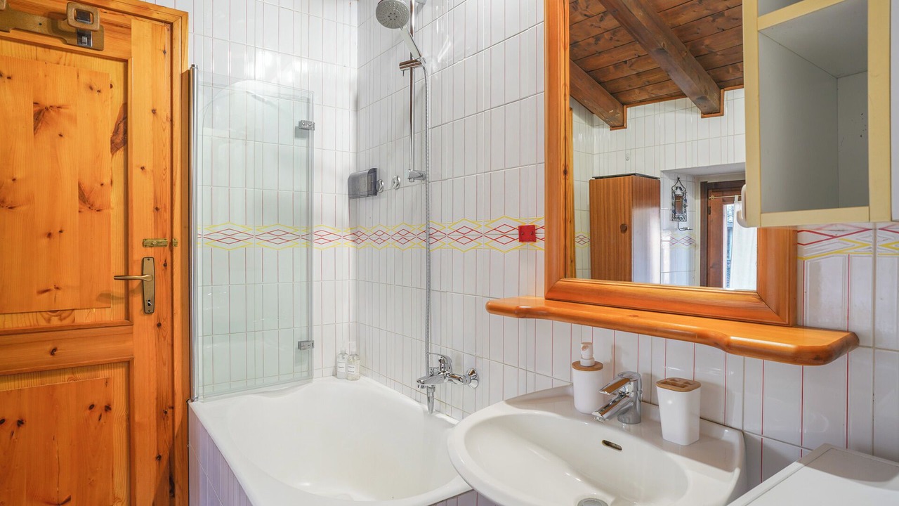Photo of Bathroom in Cassina Valsassina