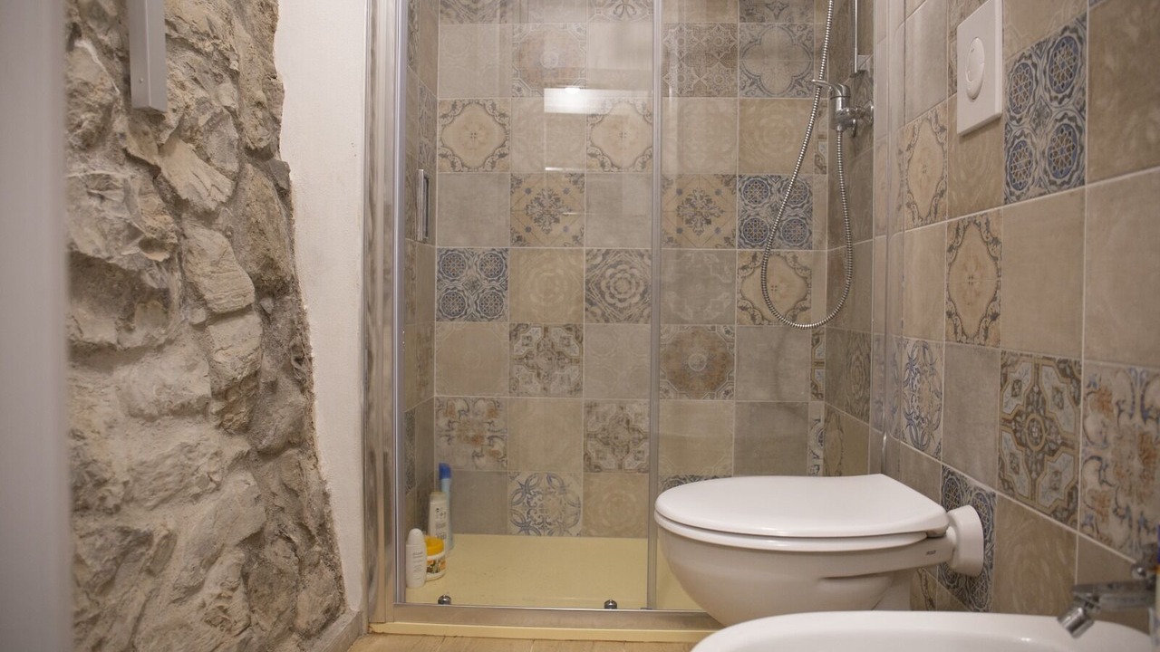 Photo of Bathroom in Nesso