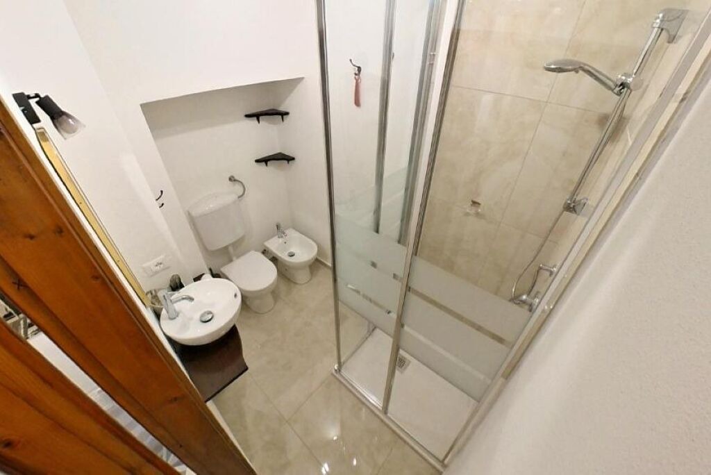Photo of Bathroom in Lierna